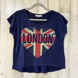 ♥️ London Heart Graphic Tee